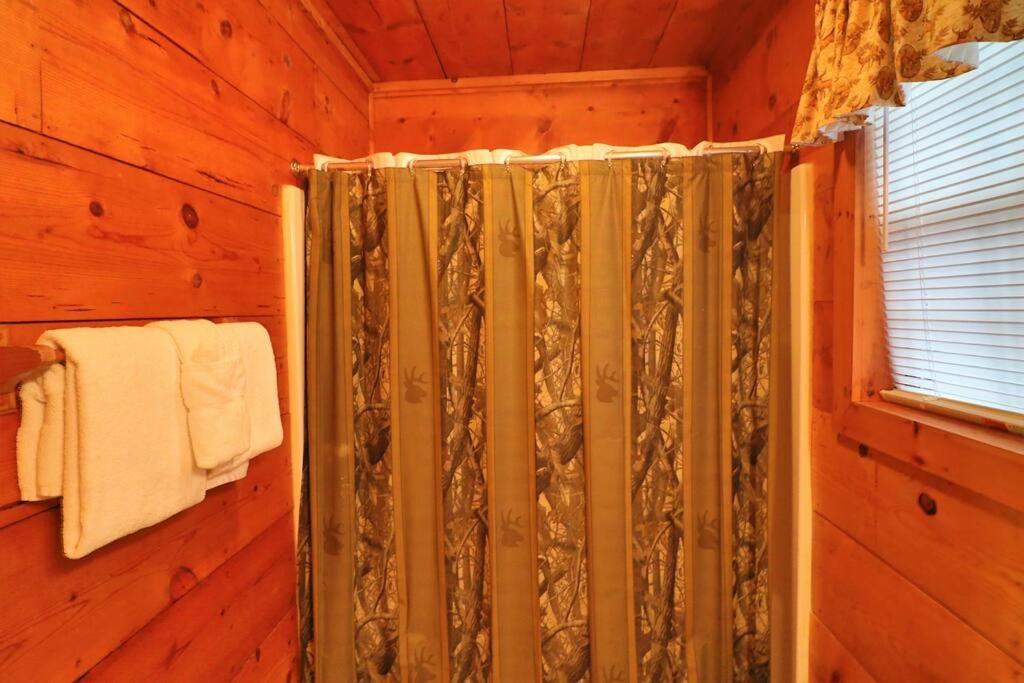 Alpine Mountain Sweetheart Cabin Jacuzzi #8 Helen Exteriör bild