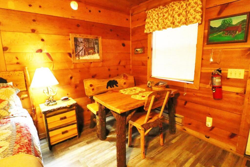 Alpine Mountain Sweetheart Cabin Jacuzzi #8 Helen Exteriör bild